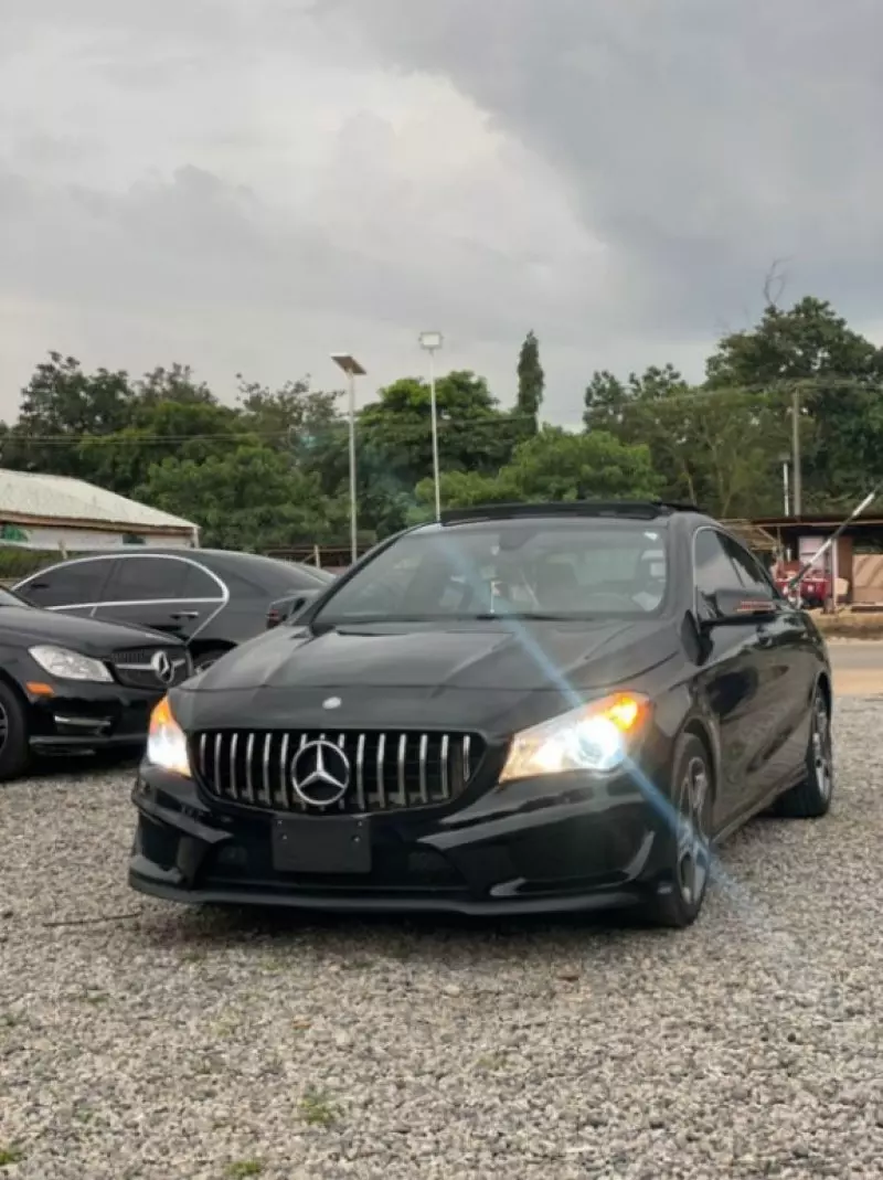 Mercedes-Benz CLA-Class   - 2015