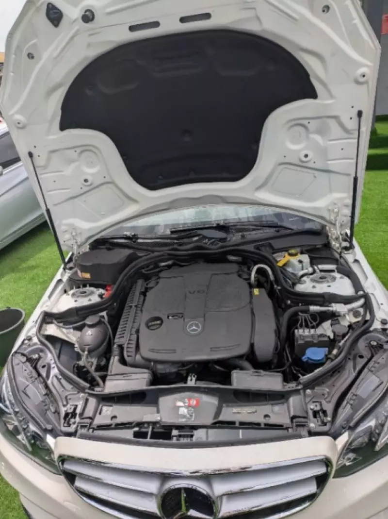 Mercedes-Benz E350   - 2014