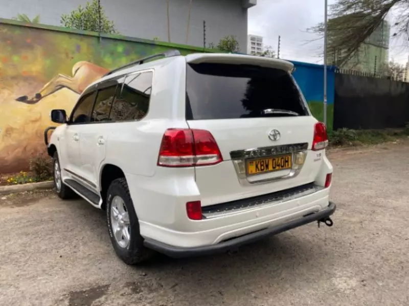 TOYOTA Land Cruiser - 2008