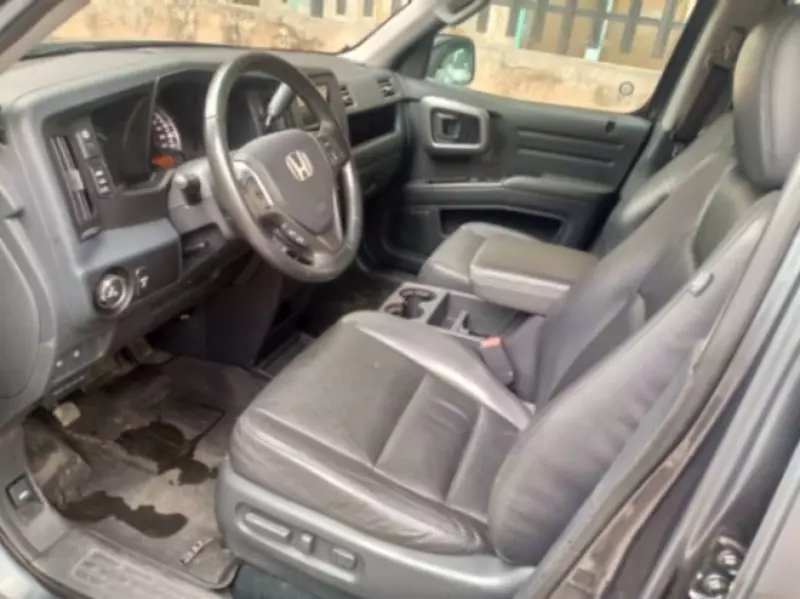 Honda Ridgeline   - 2010