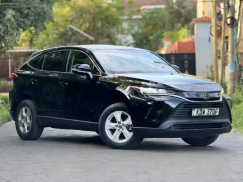 Toyota Harrier   - 2021