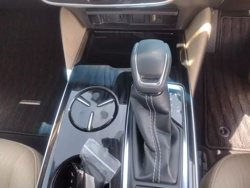TOYOTA Crown    - 2014