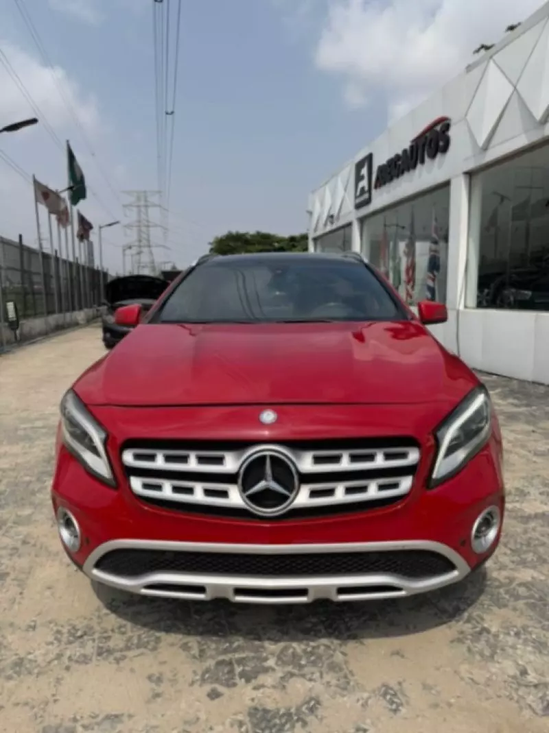 Mercedes-Benz GLA 250   - 2019