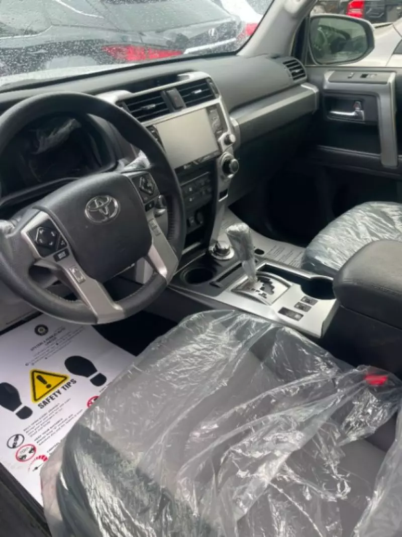 TOYOTA 4Runner - 2022