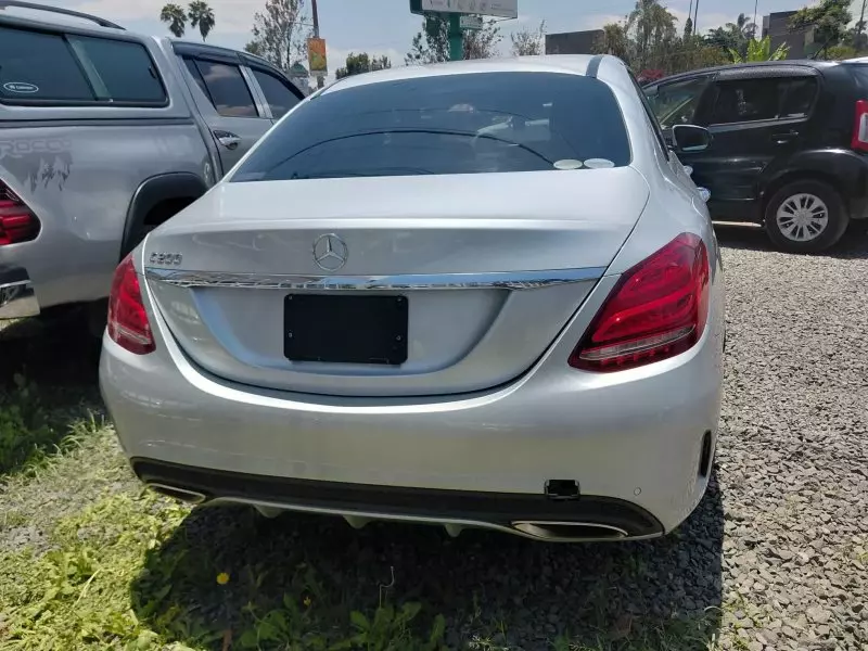 Mercedes-Benz C 200   - 2016