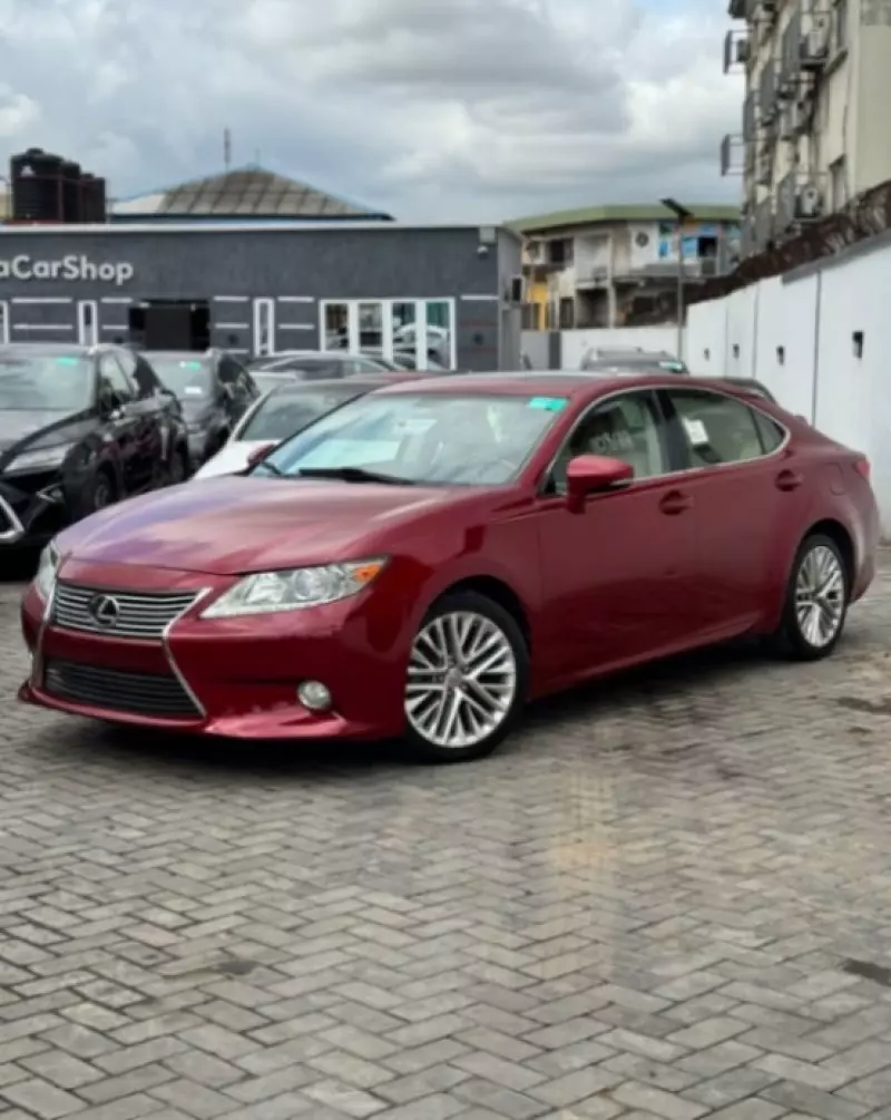 Lexus ES 350   - 2013