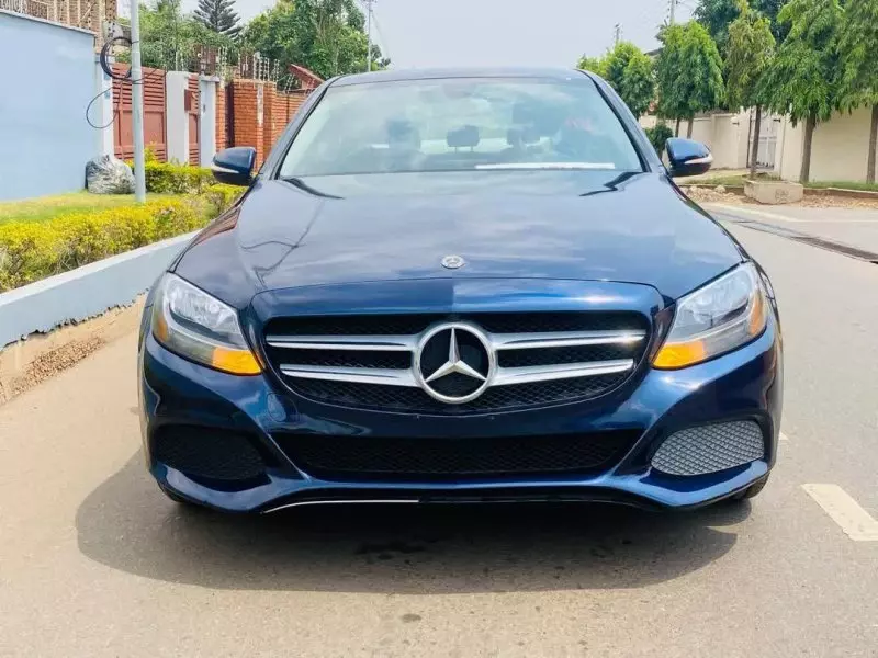 Mercedes-Benz C 300   - 2017
