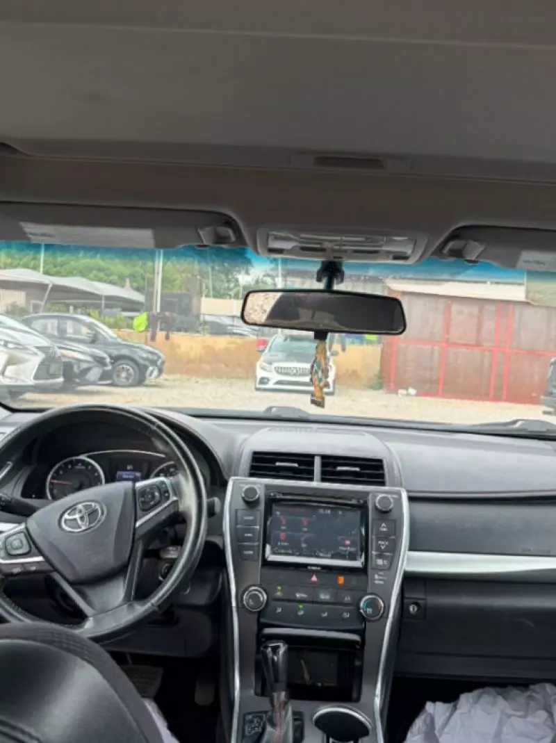 TOYOTA Camry   - 2017