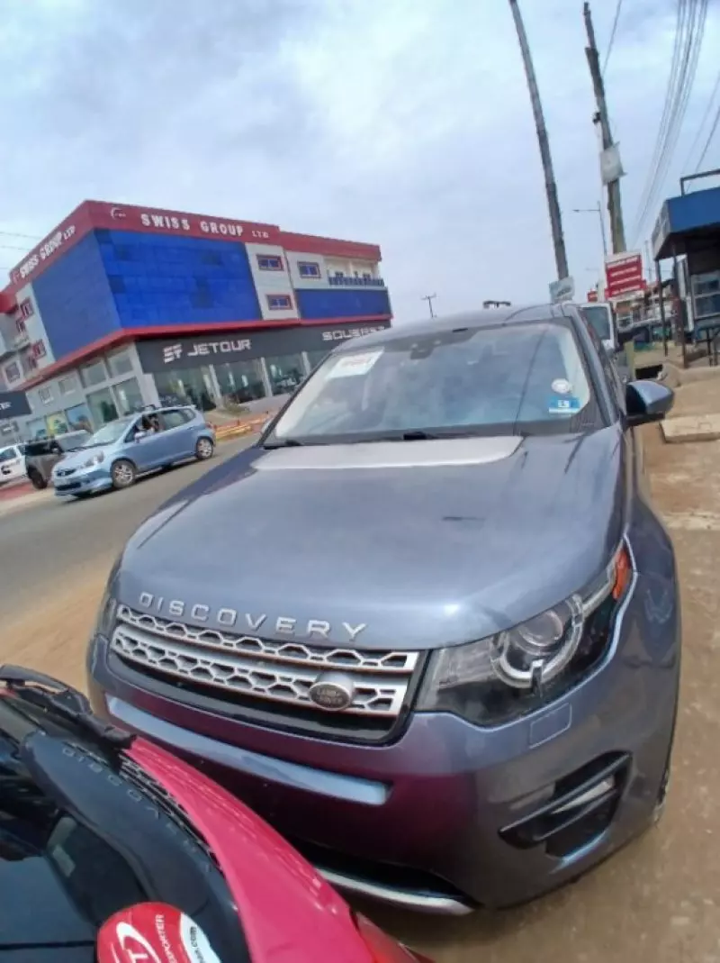 Land Rover Discovery Sport - 2016