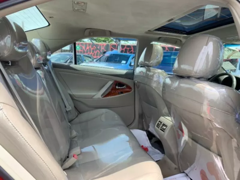 TOYOTA Camry   - 2011