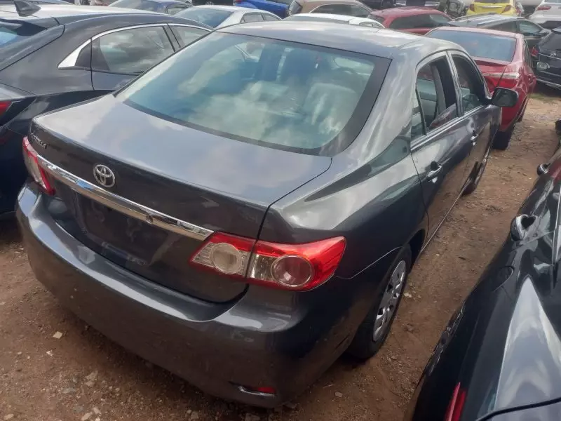 Toyota Corolla   - 2013