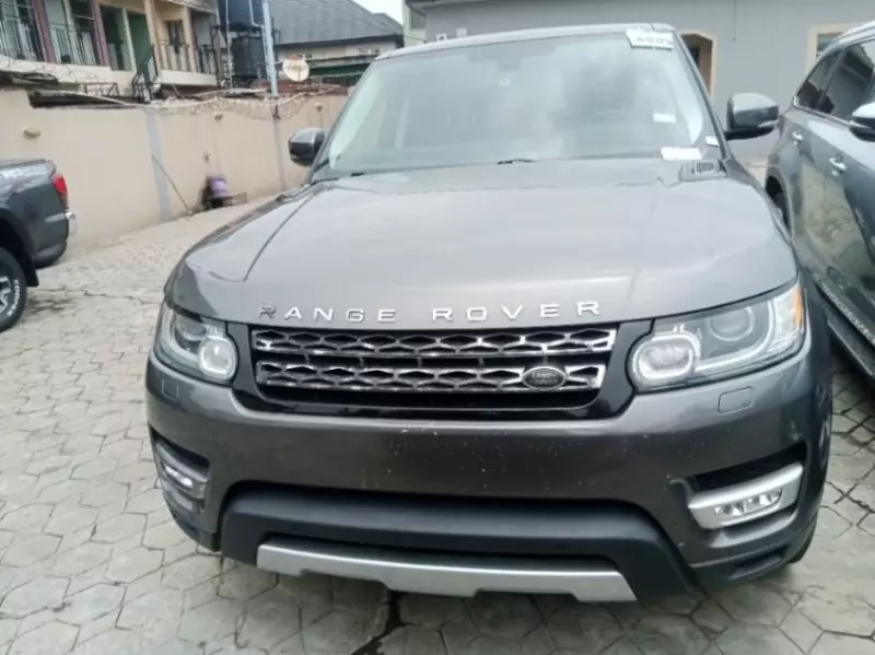 Land Rover Range Rover Sport   - 2015