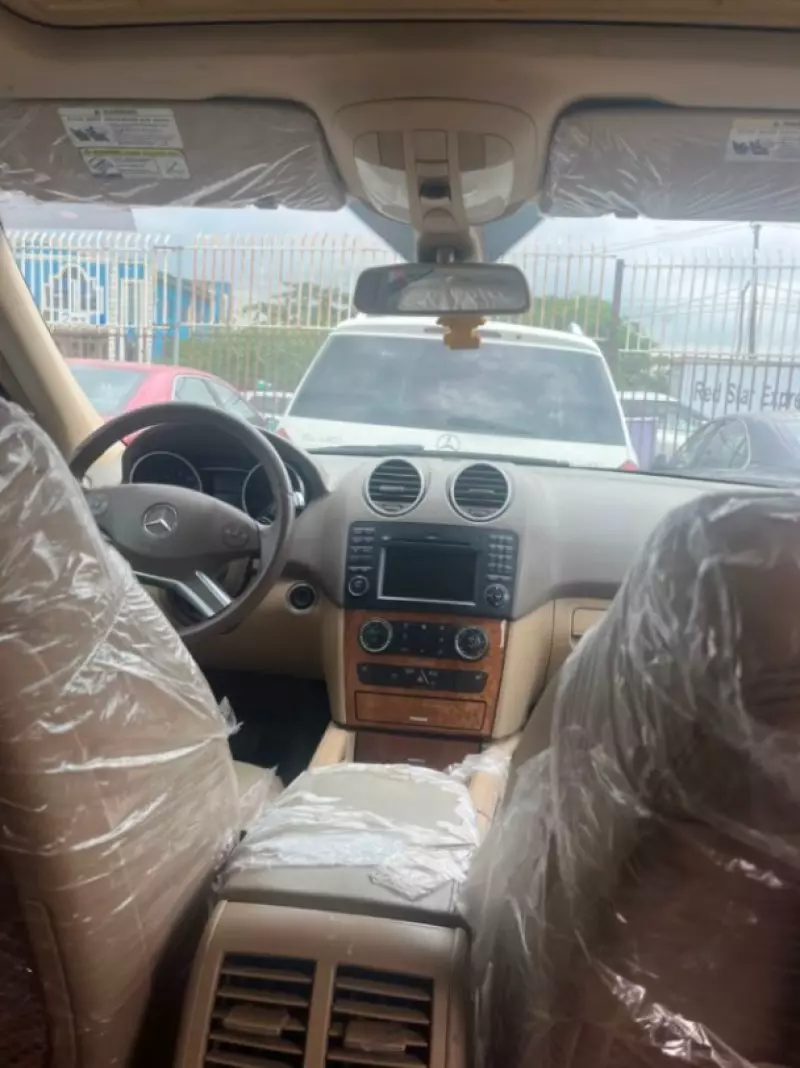 Mercedes-Benz ML 350   - 2009