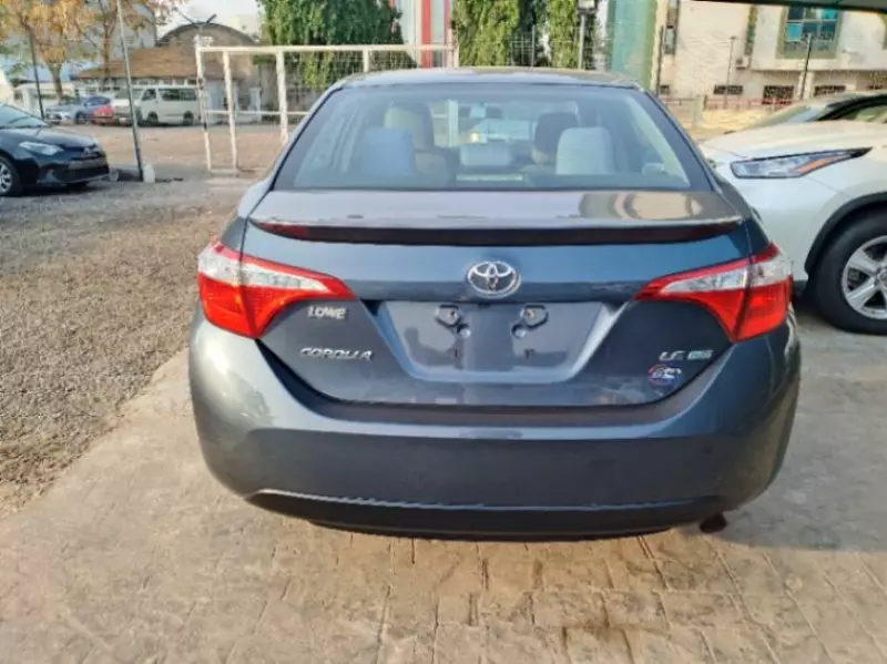 Toyota Corolla   - 2015