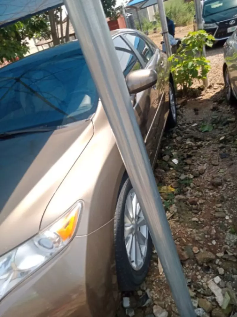 TOYOTA Venza   - 2010