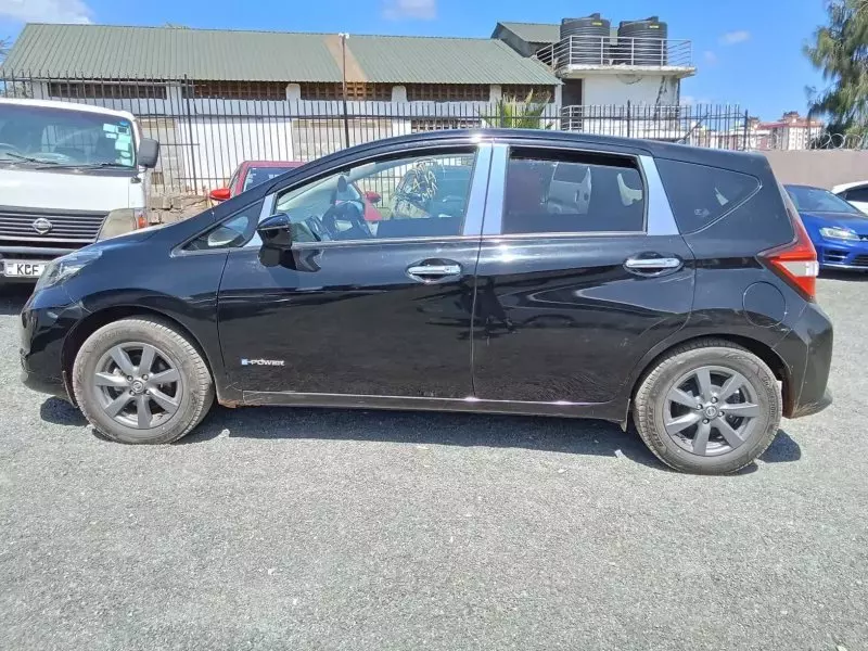 Nissan Note Hybrid E-Power   - 2019