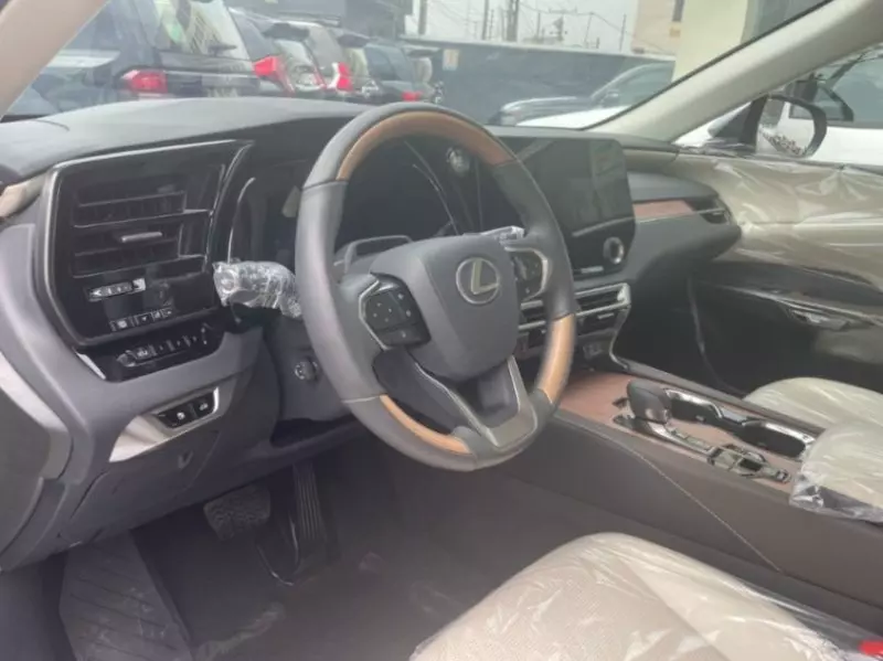 Lexus RX 350   - 2024