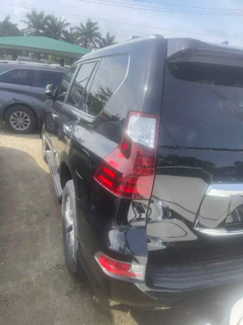 Lexus GX 460 - 2017