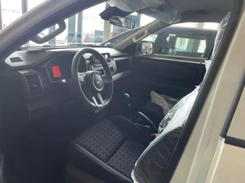 Mitsubishi L200   - 2025