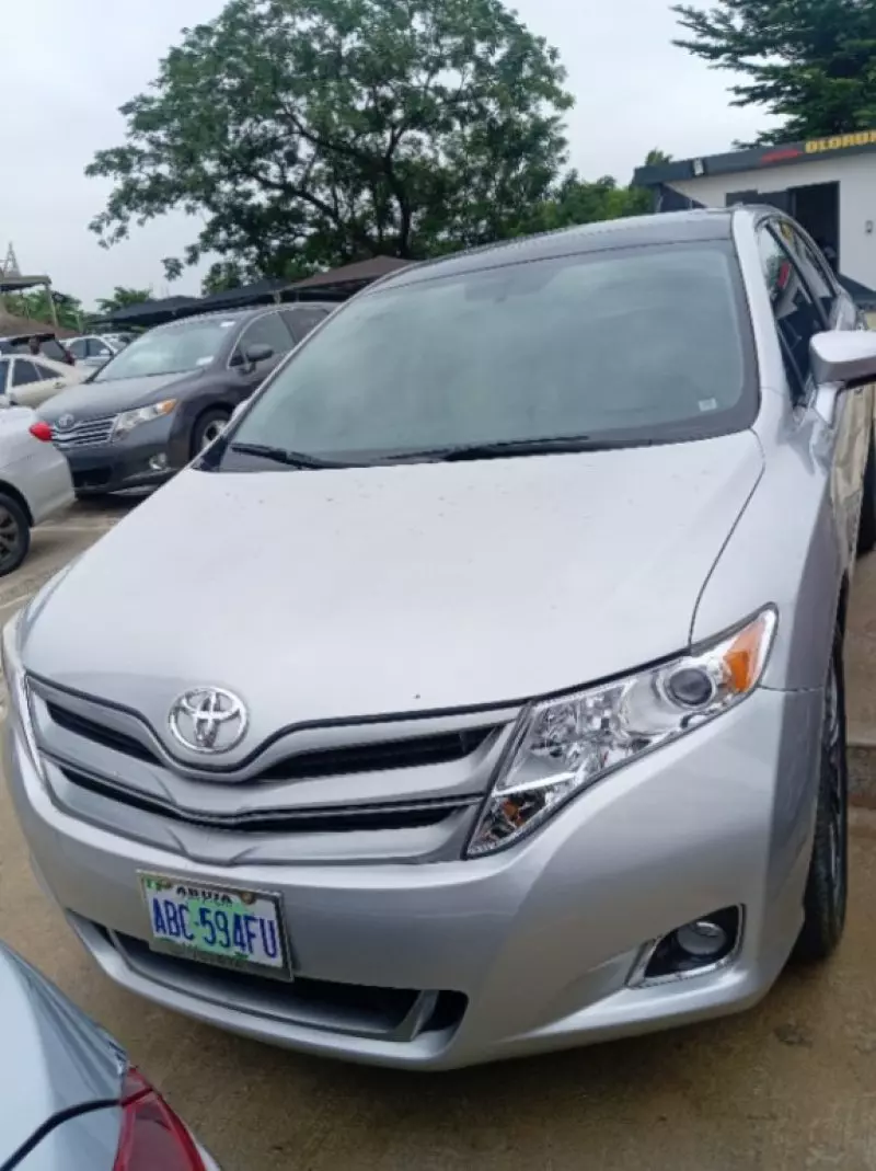 Toyota Venza   - 2009