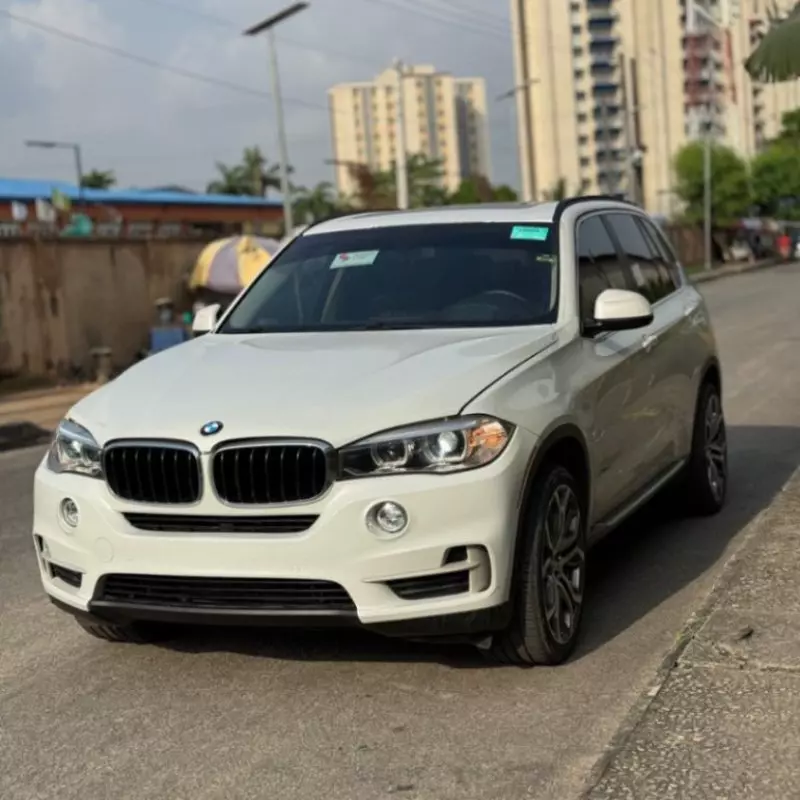 BMW X5   - 2015