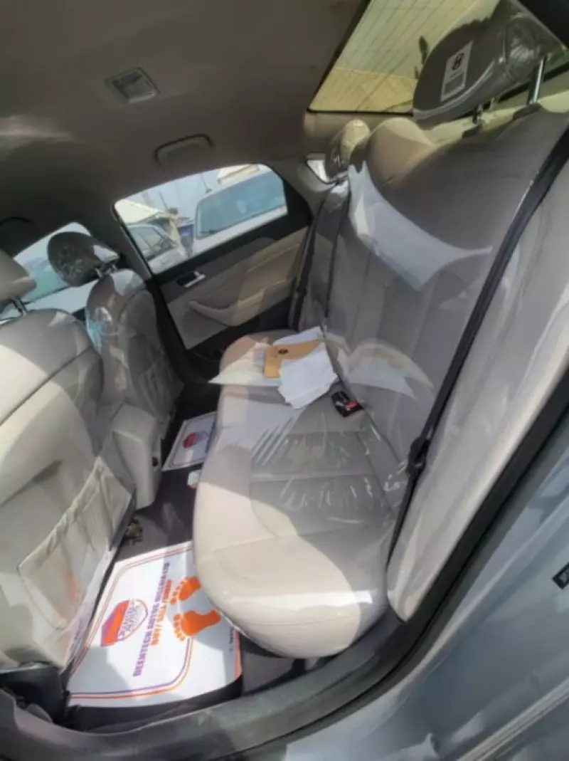 Hyundai Sonata   - 2015