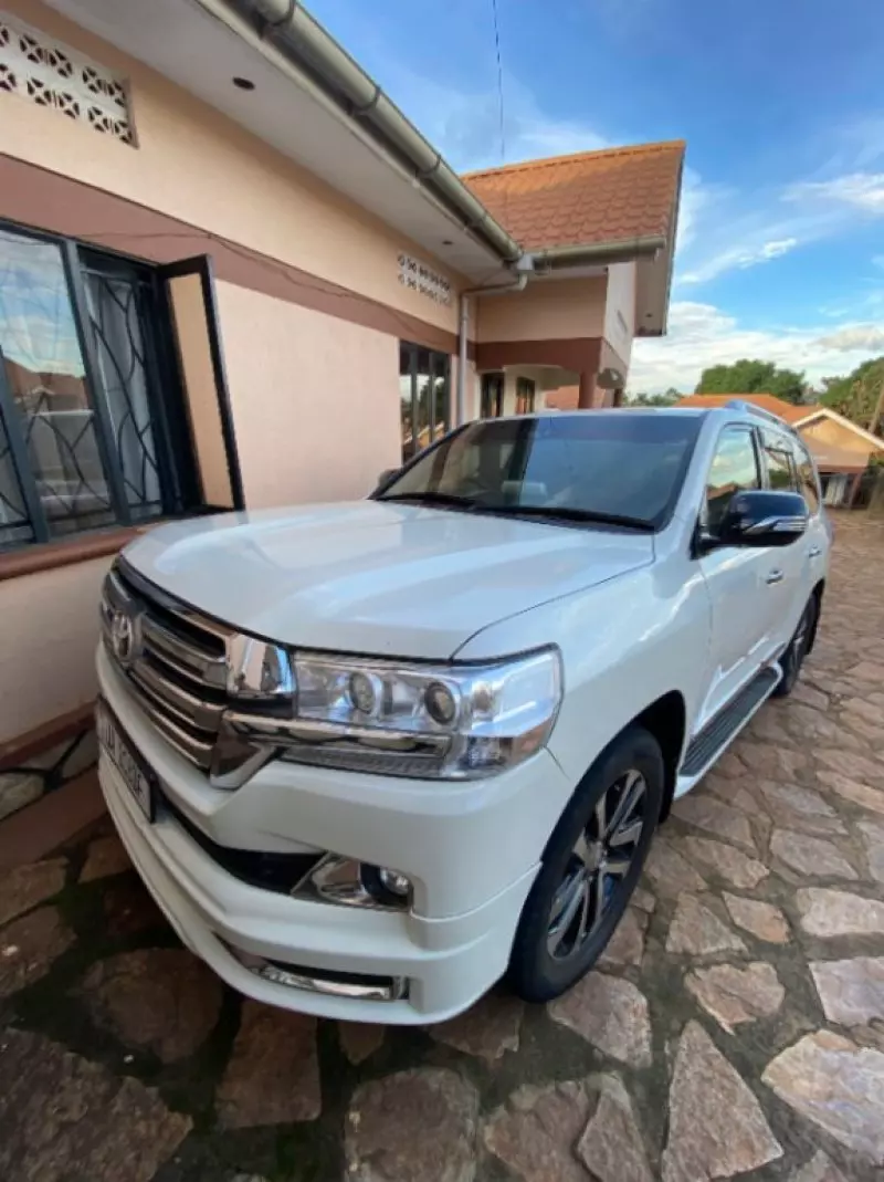 Toyota Landcruiser Vx V8    - 2018