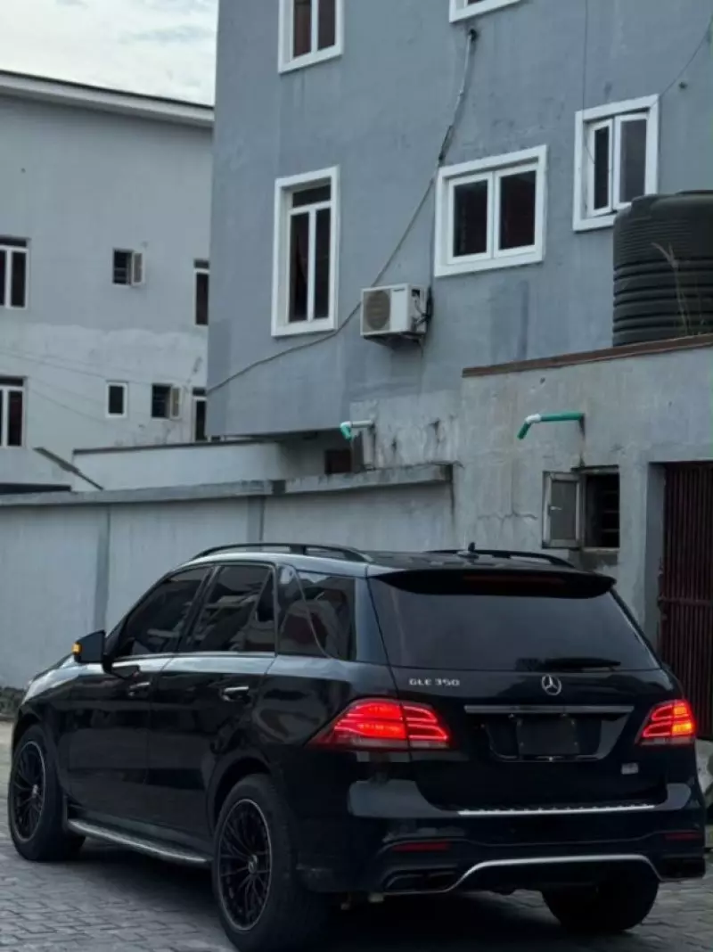Mercedes-Benz GLE-Class   - 2016