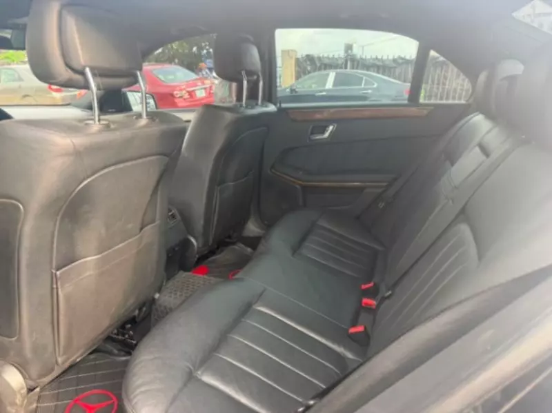 Mercedes-Benz E-Class   - 2011