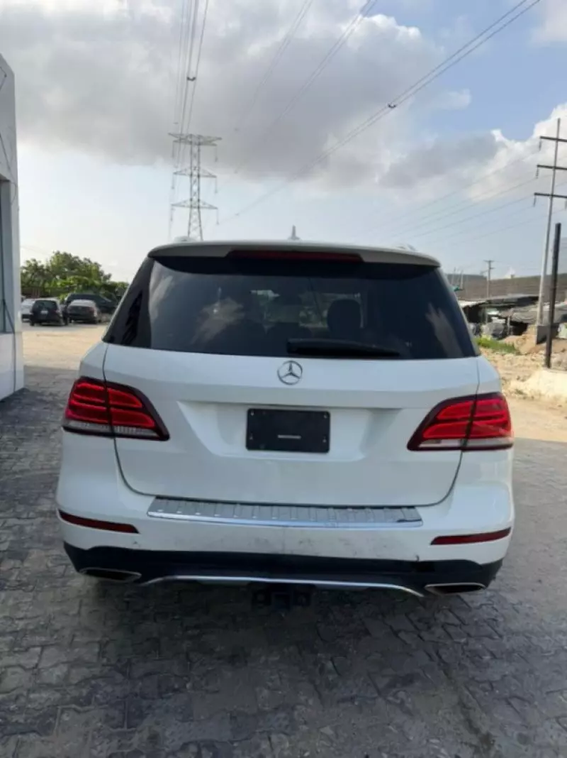 Mercedes-Benz GLE 350   - 2017