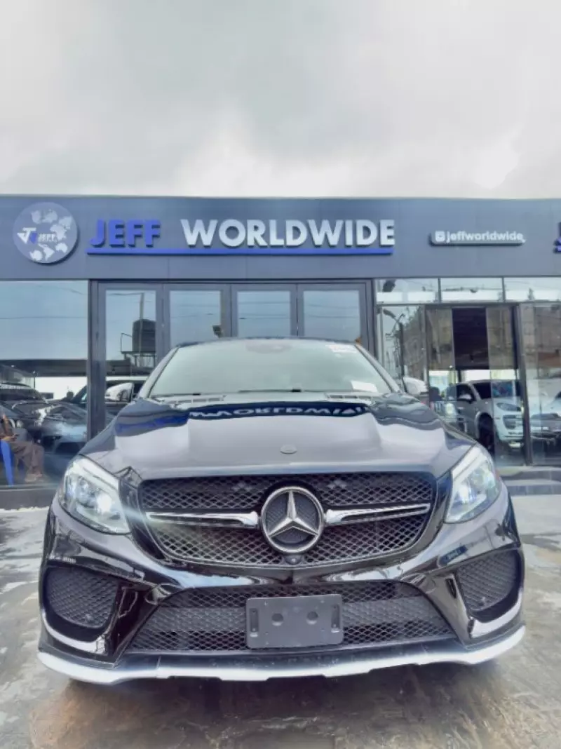 Mercedes-Benz GLE 43 AMG   - 2017