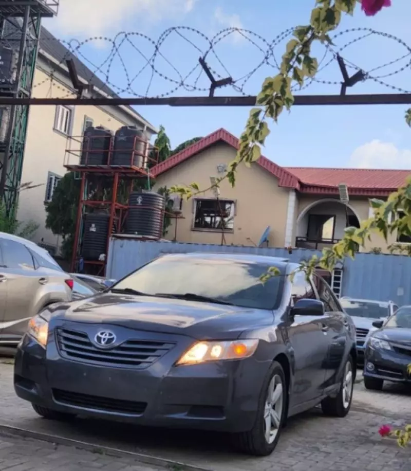 TOYOTA Camry - 2007