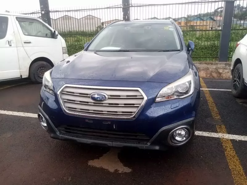 Subaru Outback   - 2015