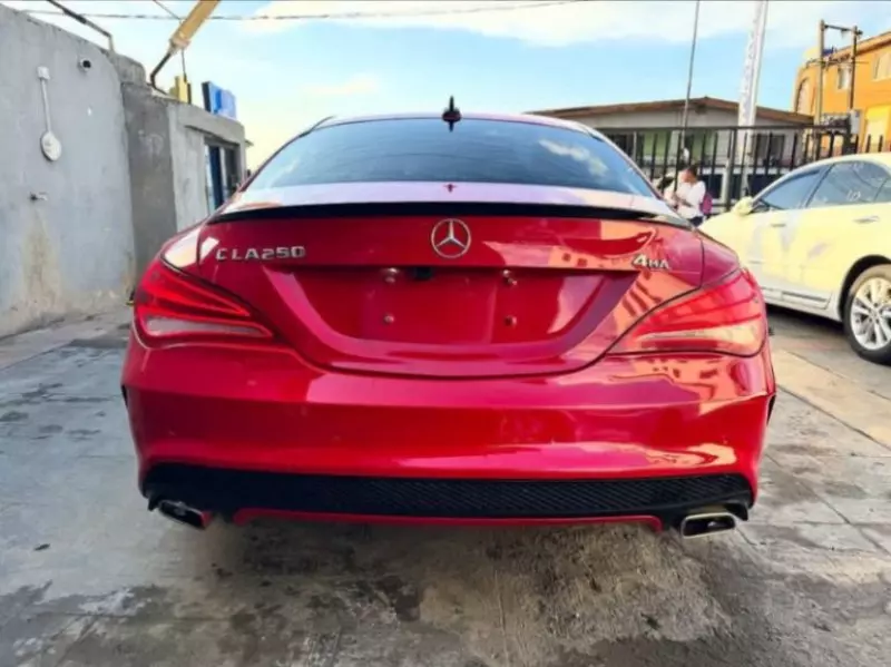 Mercedes-Benz CLA 250   - 2014