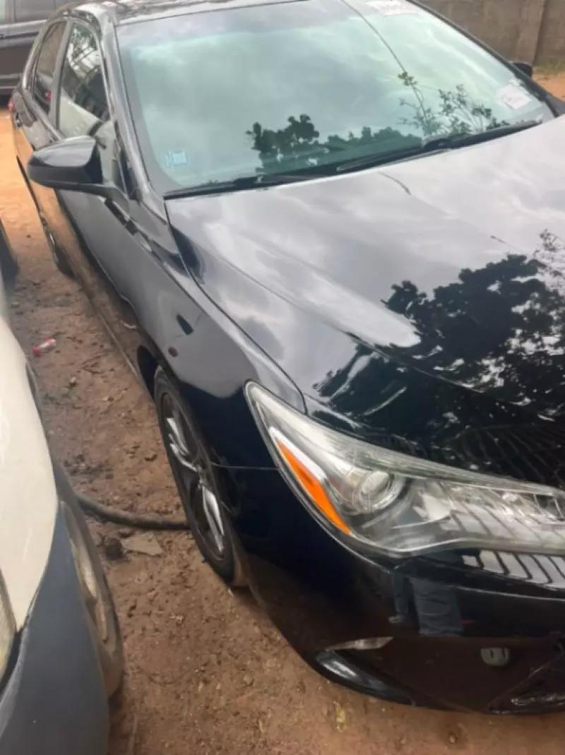 TOYOTA Camry   - 2015