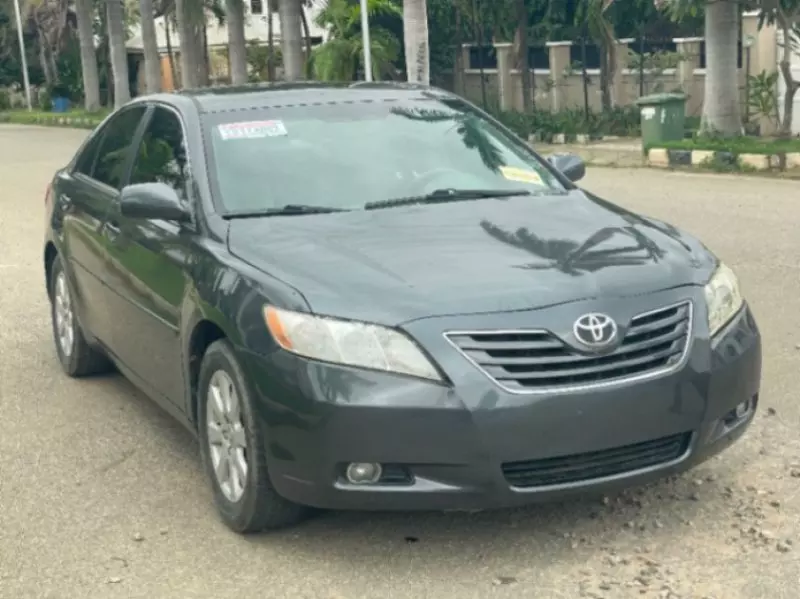 TOYOTA Camry   - 2009