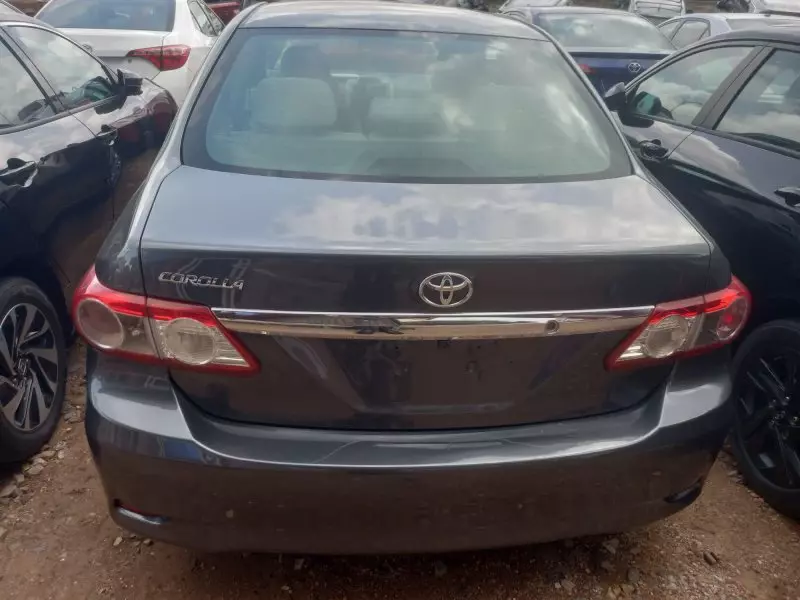 Toyota Corolla   - 2013