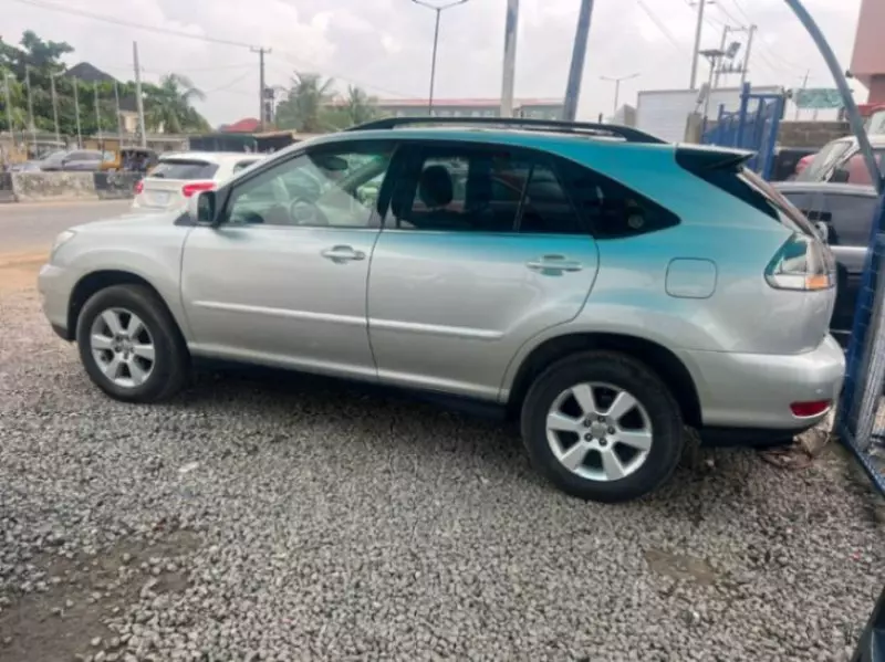 Lexus RX 330   - 2005