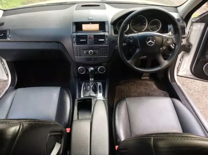 Mercedes-Benz C 180   - 2011
