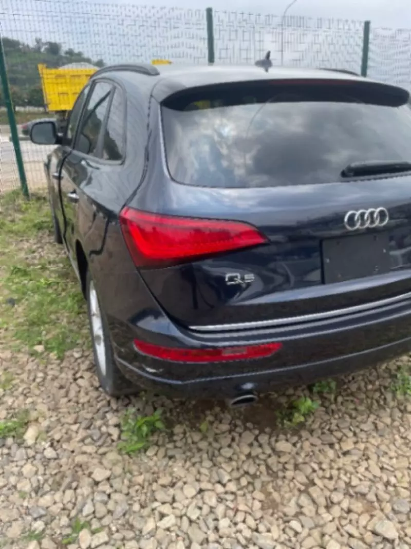 Audi Q5   - 2015