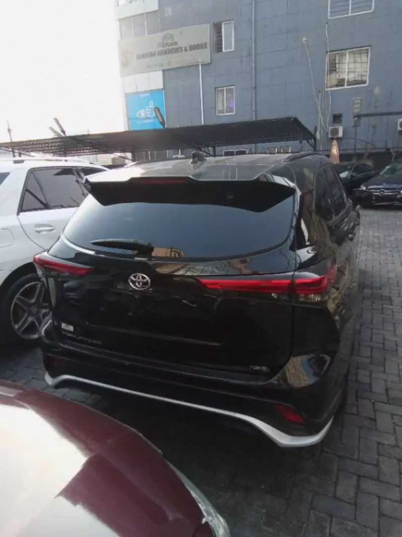 Toyota Highlander   - 2023