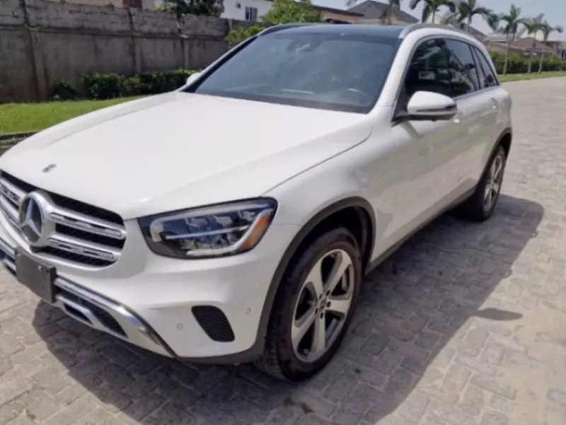 Mercedes-Benz GLC 300   - 2022