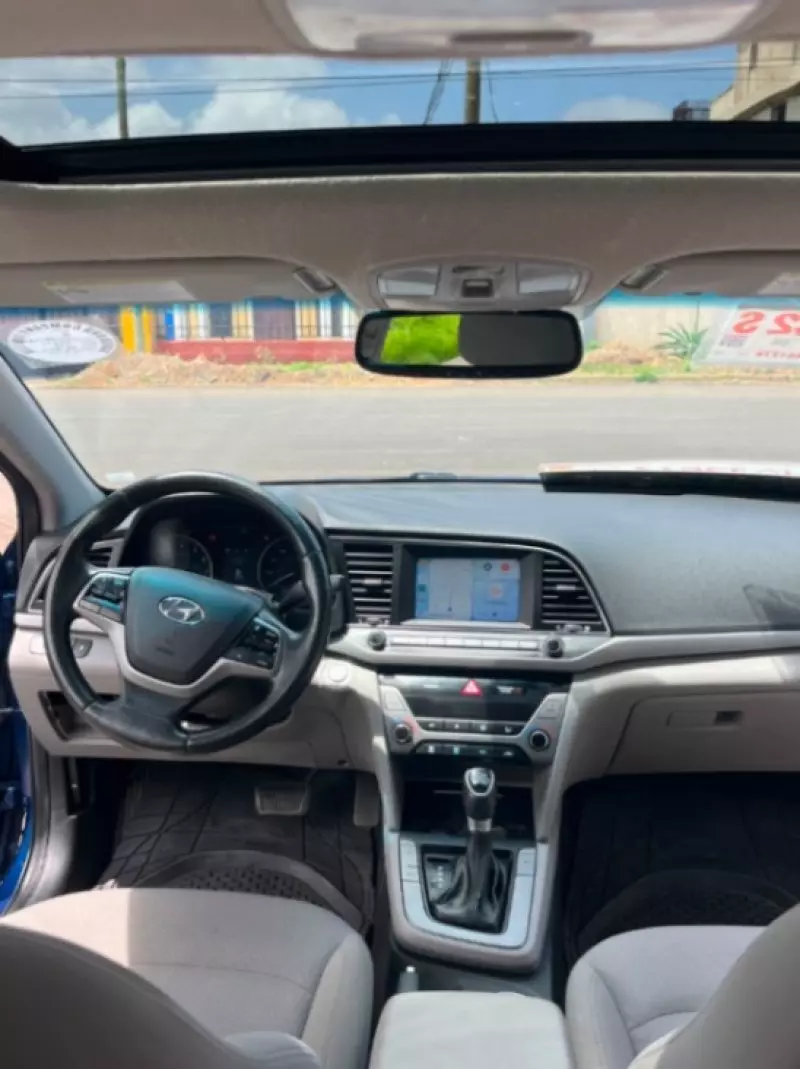 Hyundai Elantra   - 2018
