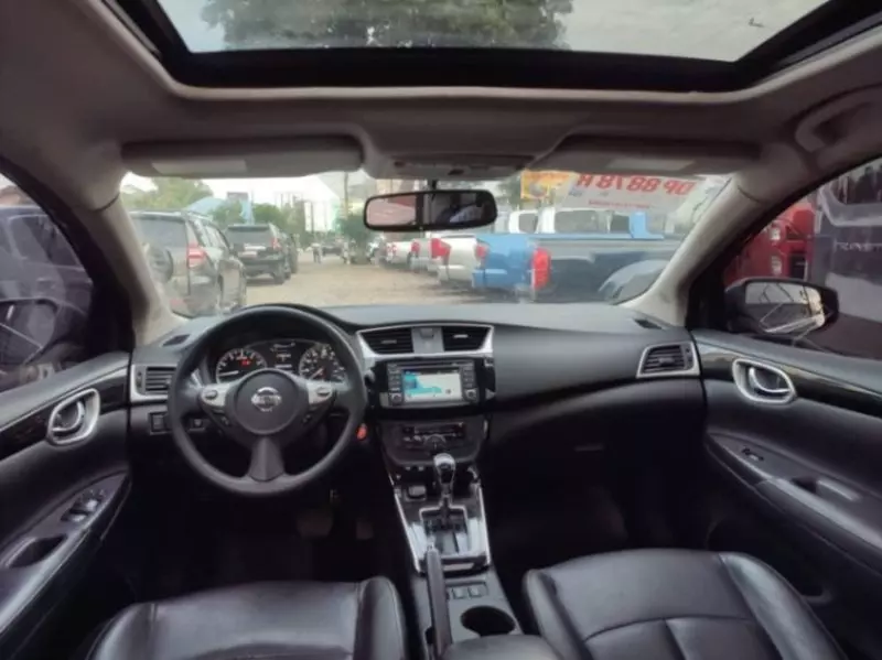 Nissan Sentra   - 2018