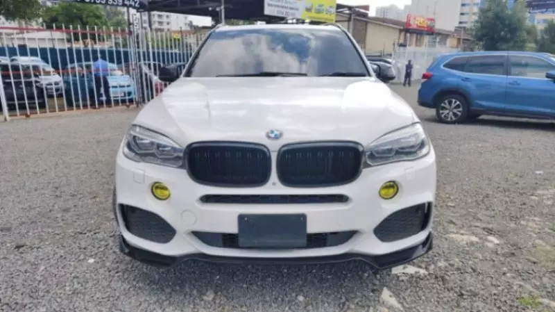 BMW X5   - 2018