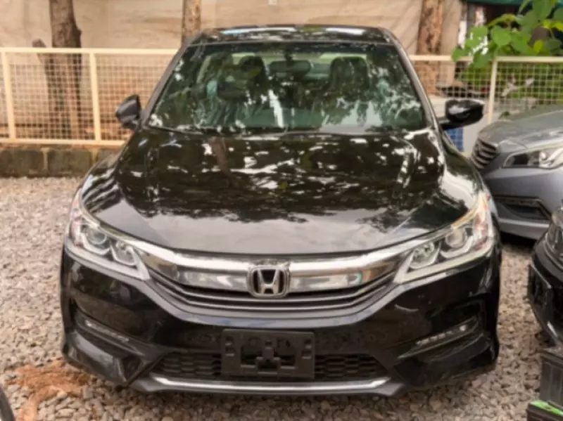Honda Accord - 2016