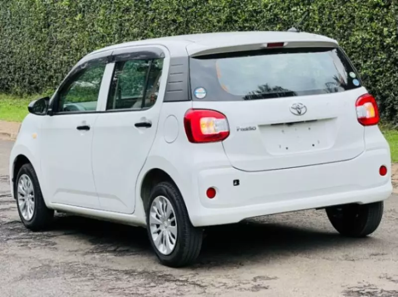 Toyota Passo   - 2018