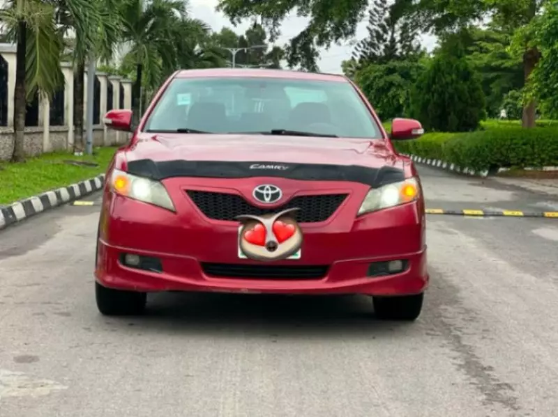 TOYOTA Camry   - 2009
