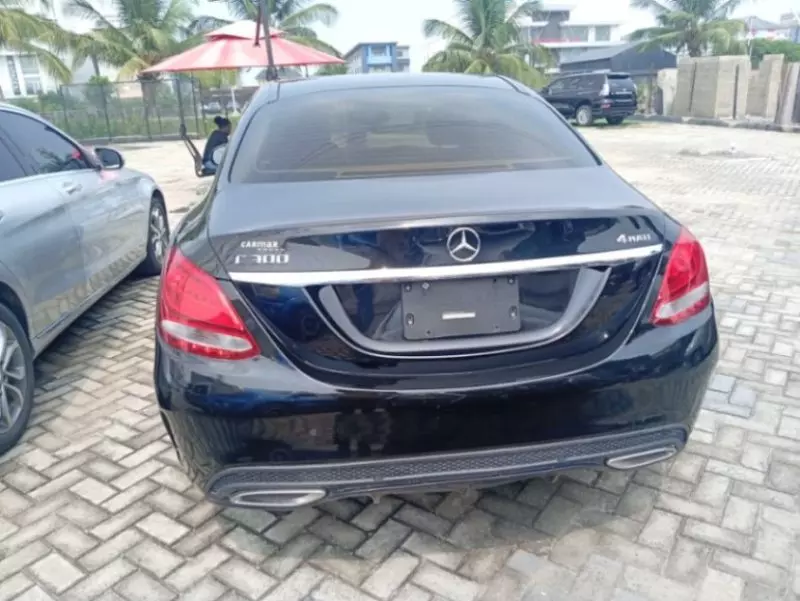 Mercedes-Benz C-Class   - 2016