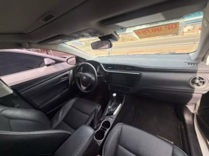 TOYOTA Corolla   - 2018
